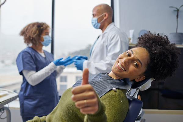 Reasons Why You Should Visit A Cosmetic Dentist
